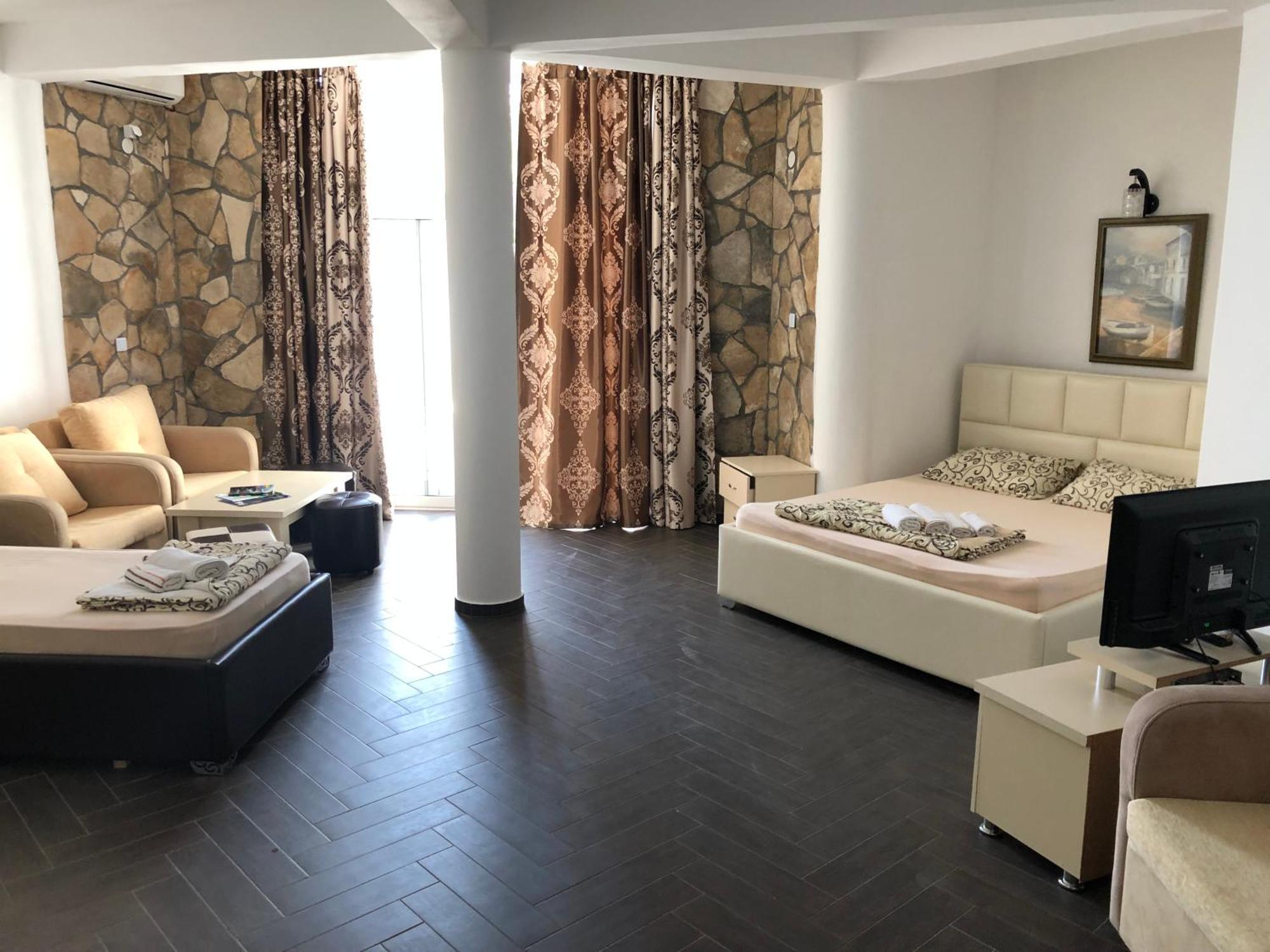 Novalic Hotel Dobra Voda Exteriér fotografie