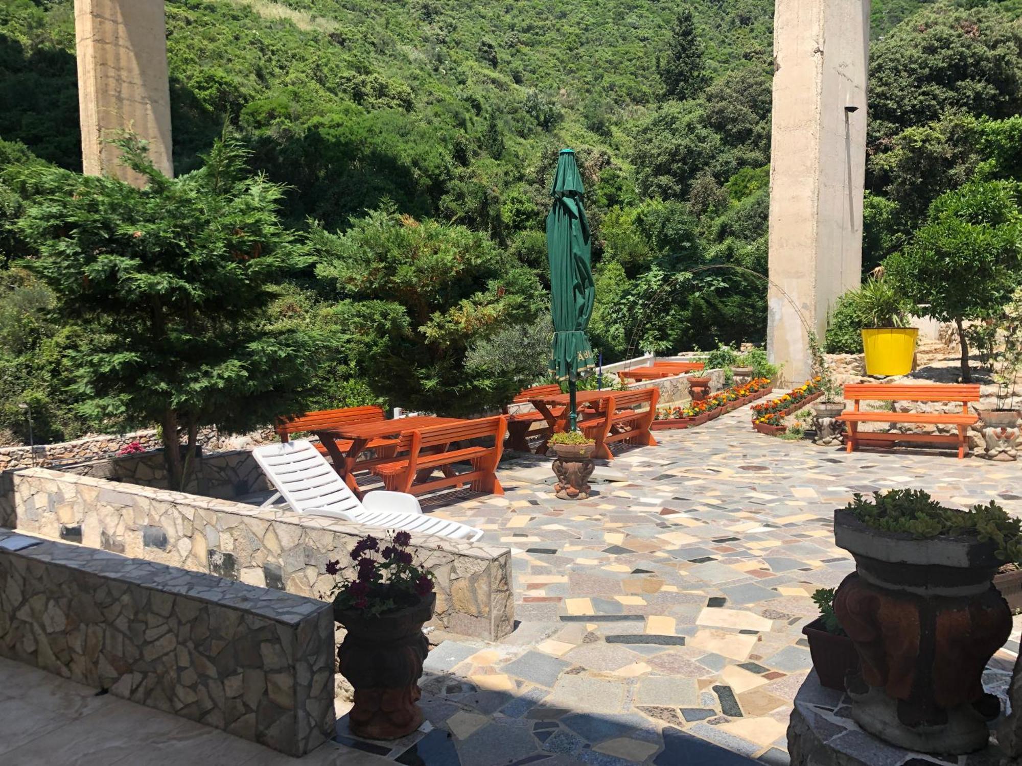 Novalic Hotel Dobra Voda Exteriér fotografie
