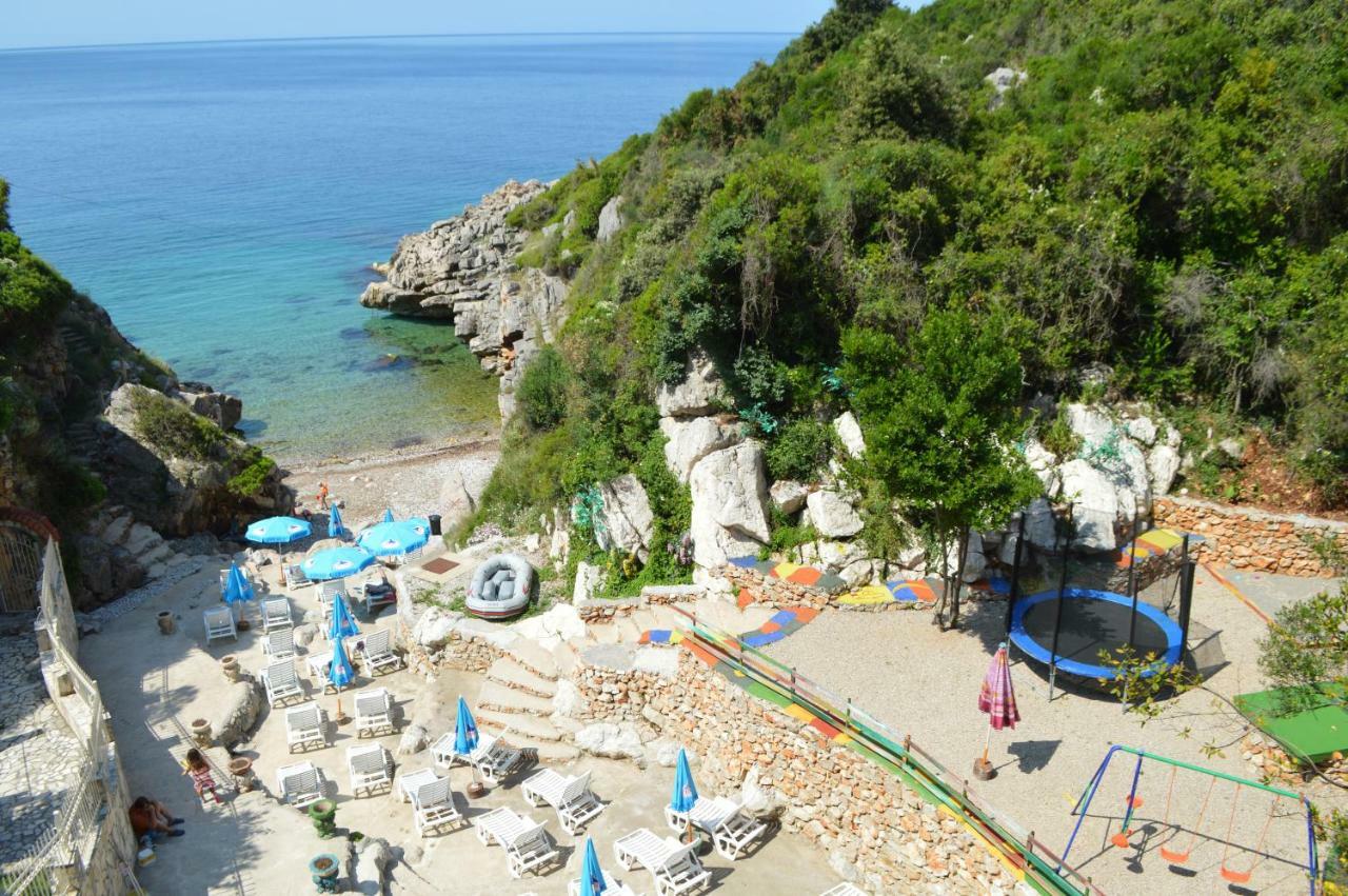 Novalic Hotel Dobra Voda Exteriér fotografie